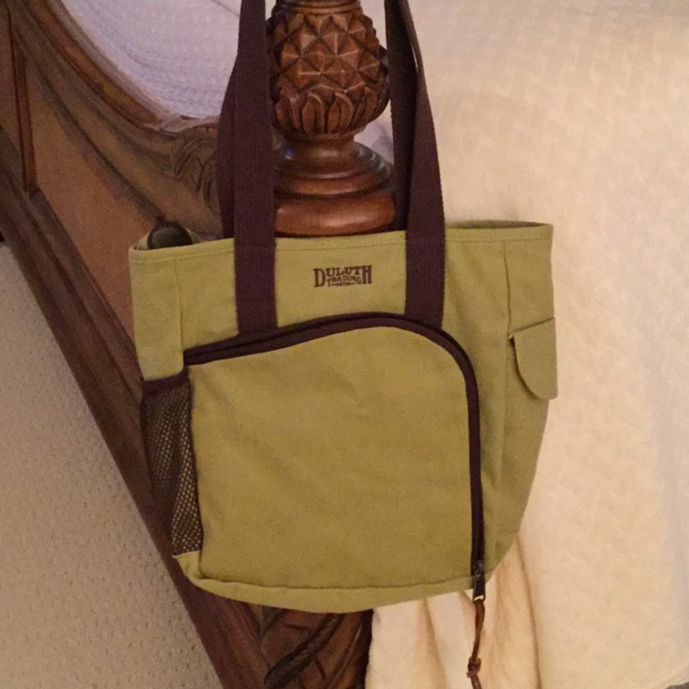 Duluth canvas tote travel bag